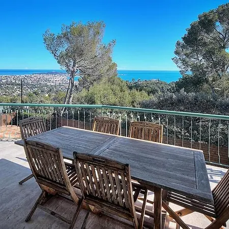 Villa Frgk Le Petit Bois Panoramic View, Lush Garden Ultra-fast Wi-fi Near Cannes Vallauris