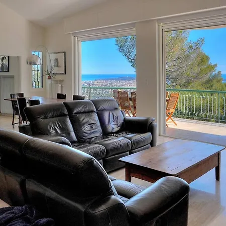 Frgk Le Petit Bois Vue Panoramique Jardin Verdoyant Près De Cannes Hébergement de vacances